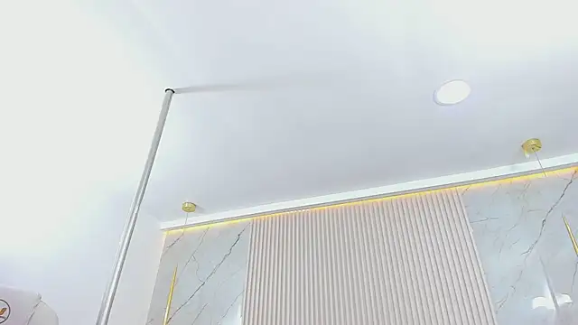 Snapshot of ximena_case chatting on 6, 3, 2026 ximena case online show from 6, 3, 2026