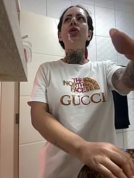 Snapshot of YasmimBrasil chatting on 30, 10, 2025 YasmimBrasil online show from 30, 10, 2025