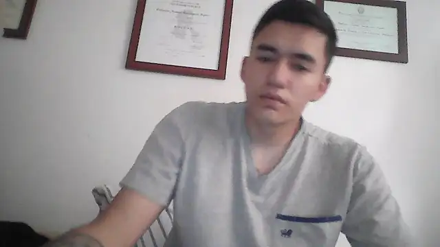 Snapshot of Estebitan_vm chatting on 12, 1, 2026 Estebitan vm online show from 12, 1, 2026