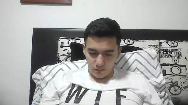 Snapshot of Estebitan_vm chatting on 13, 3, 2026 Estebitan vm online show from 13, 3, 2026