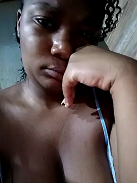 Snapshot of BrownEyed_K chatting on 18, 10, 2025 BrownEyed K online show from 18, 10, 2025