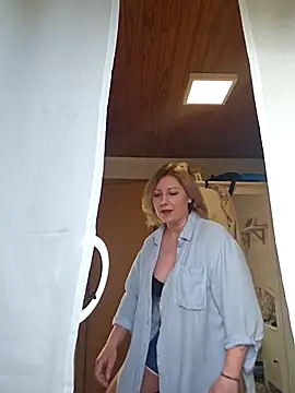 Snapshot of zarina3003 chatting on 19, 2, 2026 zarina3003 online show from 19, 2, 2026