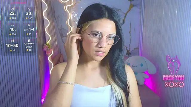 Chiara tay online show from 18, 4, 2026