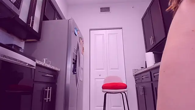 AngieDaniels1 online show from 6, 10, 2025