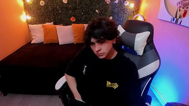 Luke Howland online show from 5, 12, 2024