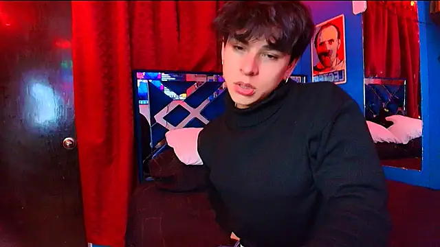 Snapshot of Luke_Howland chatting on 27, 6, 2026 Luke Howland online show from 27, 6, 2026