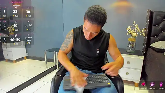 Bryson Collins  online show from 17, 2, 2025