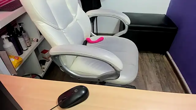 Snapshot of Mishka__ chatting on 14, 3, 2025 Mishka online show from 14, 3, 2025