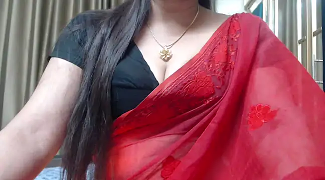 Snapshot of desi-maisa130 chatting on 7, 12, 2024 desi-maisa130 online show from 7, 12, 2024