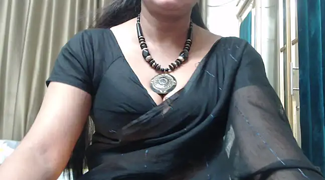 Snapshot of desi-maisa130 chatting on 21, 3, 2025 desi-maisa130 online show from 21, 3, 2025