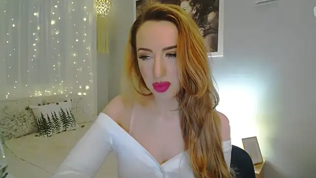 Snapshot of JulietteDiamond chatting on 28, 12, 2024 JulietteDiamond online show from 28, 12, 2024