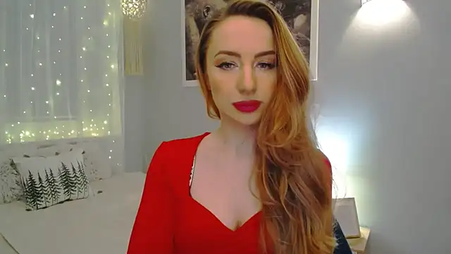 Snapshot of JulietteDiamond chatting on 4, 1, 2025 JulietteDiamond online show from 4, 1, 2025