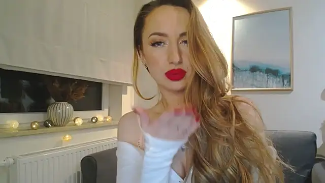Snapshot of JulietteDiamond chatting on 16, 2, 2025 JulietteDiamond online show from 16, 2, 2025