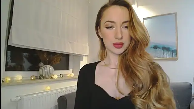Snapshot of JulietteDiamond chatting on 18, 2, 2025 JulietteDiamond online show from 18, 2, 2025