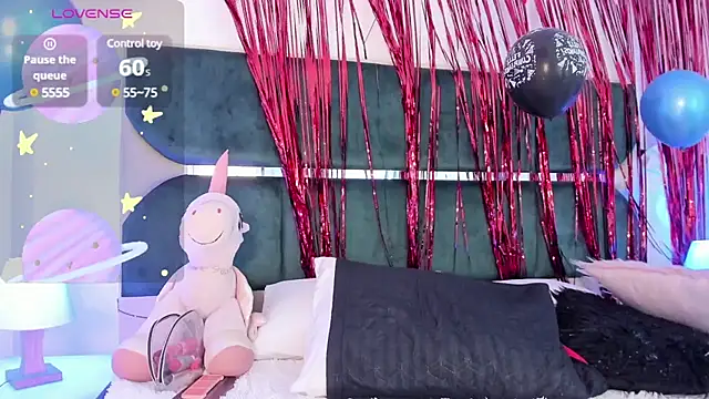 Victoria west online show from 4, 2, 2025