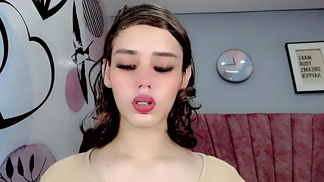 ValeriaAguilar online show from 7, 12, 2024