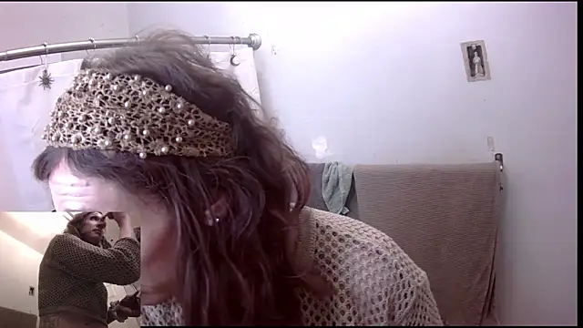 Snapshot of cassiemichellexx chatting on 15, 12, 2025 cassiemichellexx online show from 15, 12, 2025