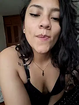 Snapshot of Thaliacooper_ chatting on 17, 12, 2024 Thaliacooper online show from 17, 12, 2024