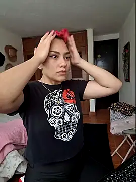 Snapshot of Thaliacooper_ chatting on 19, 2, 2025 Thaliacooper online show from 19, 2, 2025