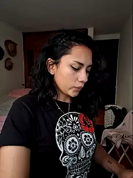 Snapshot of Thaliacooper_ chatting on 9, 3, 2025 Thaliacooper online show from 9, 3, 2025