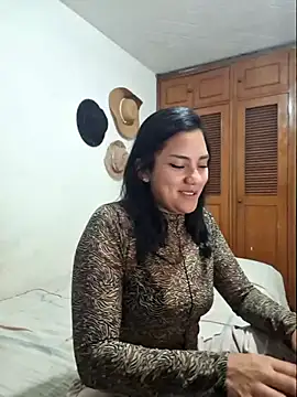 Snapshot of Thaliacooper_ chatting on 16, 3, 2025 Thaliacooper online show from 16, 3, 2025