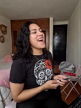 Snapshot of Thaliacooper_ chatting on 19, 3, 2025 Thaliacooper online show from 19, 3, 2025