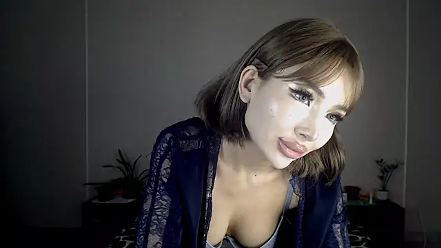 Snapshot of Izalimka chatting on 16, 1, 2025 Izalimka online show from 16, 1, 2025