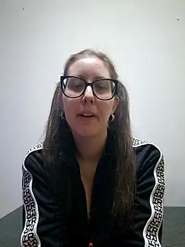 Snapshot of Sarah459 chatting on 23, 9, 2025 Sarah459 online show from 23, 9, 2025