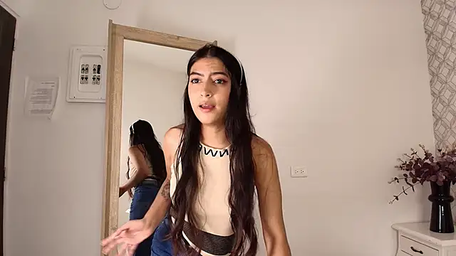 Snapshot of Susana_Sanchez chatting on 16, 9, 2025 Susana Sanchez online show from 16, 9, 2025