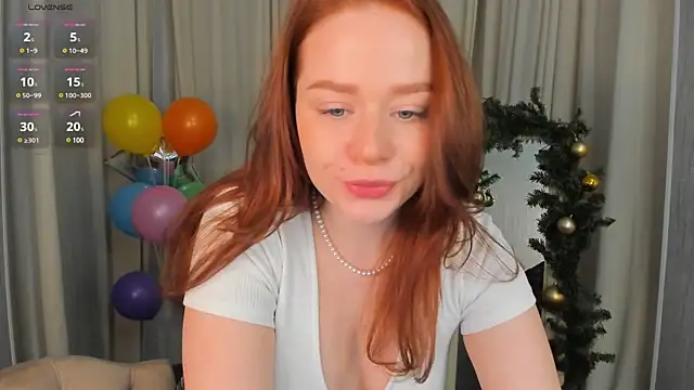 Snapshot of skye_sky chatting on 12, 12, 2024 skye sky online show from 12, 12, 2024