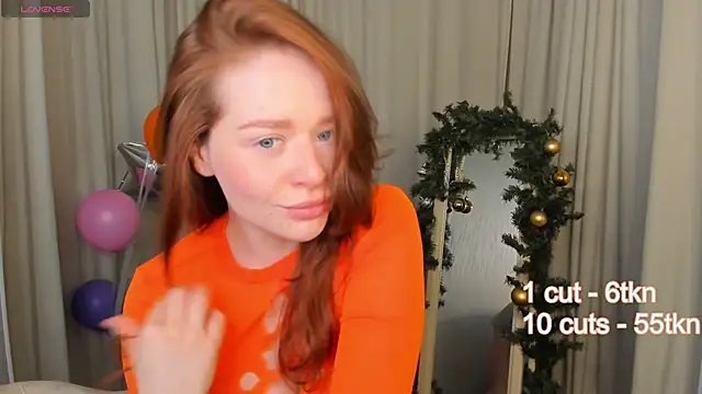 Snapshot of skye_sky chatting on 8, 1, 2025 skye sky online show from 8, 1, 2025