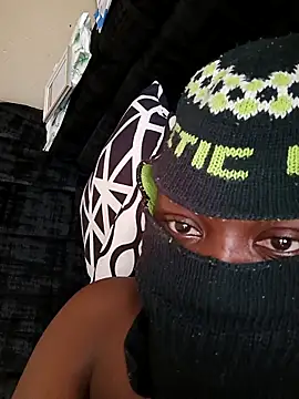 Snapshot of Sexy_girlass chatting on 23, 10, 2025 Sexy girlass online show from 23, 10, 2025