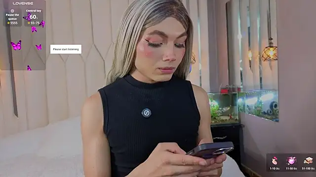 Megan Do Santos online show from 12, 5, 2026