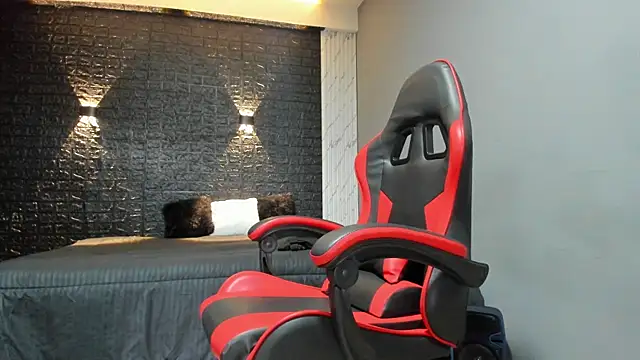 Snapshot of taurus_boy1 chatting on 14, 10, 2025 taurus boy1 online show from 14, 10, 2025