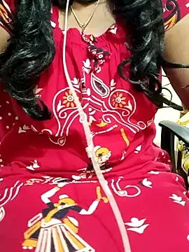 Snapshot of Aishu-tamil09 chatting on 2, 3, 2025 Aishu-tamil09 online show from 2, 3, 2025