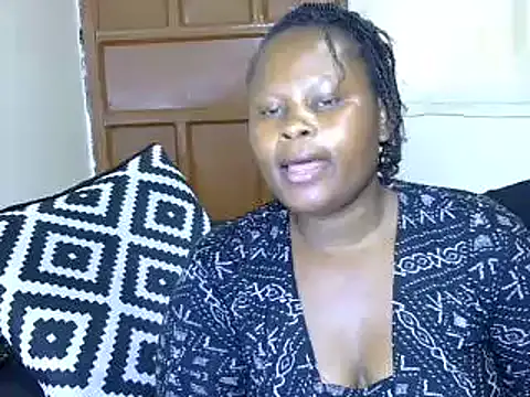 Snapshot of Pretty_lilly02 chatting on 6, 3, 2025 Pretty lilly02 online show from 6, 3, 2025