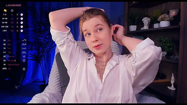 PollyHathor online show from 13, 1, 2025