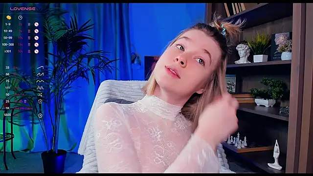 PollyHathor online show from 31, 1, 2025