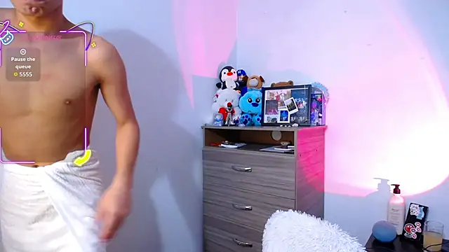 OwenBluee online show from 15, 11, 2025