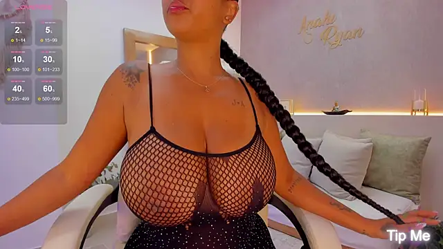 anahi ryan  online show from 13, 3, 2025