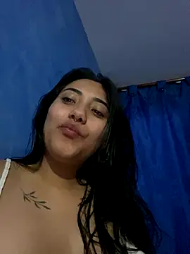 Snapshot of angellique_22 chatting on 8, 11, 2025 angellique 22 online show from 8, 11, 2025