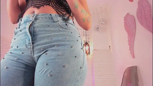 mia six66 online show from 3, 1, 2025