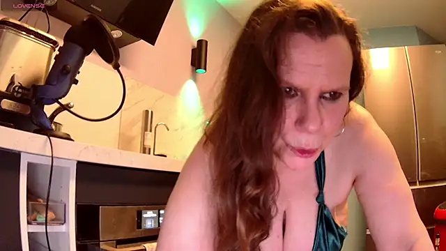 Snapshot of Endrocleia chatting on 24, 1, 2025 Endrocleia online show from 24, 1, 2025