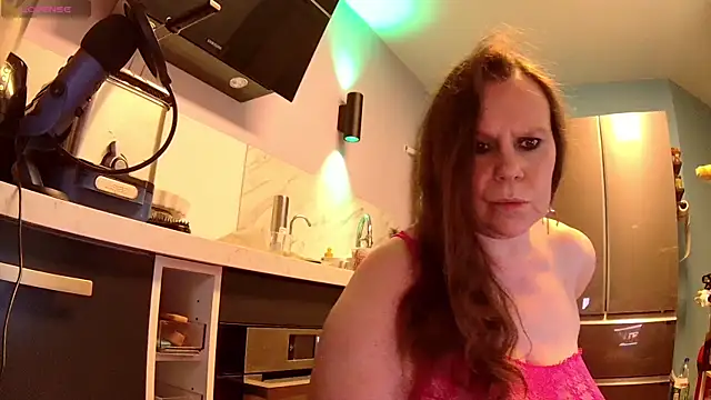 Snapshot of Endrocleia chatting on 16, 10, 2025 Endrocleia online show from 16, 10, 2025