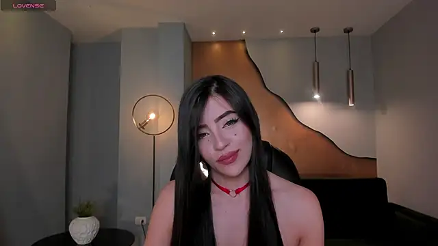 Snapshot of ValeriaRiveraX chatting on 8, 3, 2025 ValeriaRiveraX online show from 8, 3, 2025
