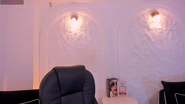 ValeriaRiveraX online show from 23, 3, 2026