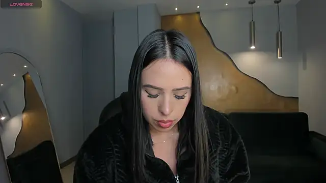 KatieStonne online show from 19, 3, 2026