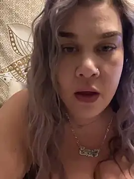 Snapshot of LolaBeretta chatting on 24, 1, 2025 LolaBeretta online show from 24, 1, 2025
