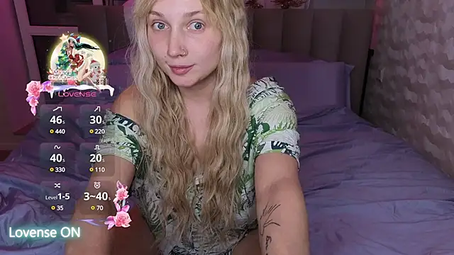 Snapshot of GoodGirl0024 chatting on 19, 2, 2025 GoodGirl0024 online show from 19, 2, 2025