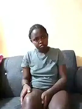 Sweetcecie01 online show from 11, 11, 2025